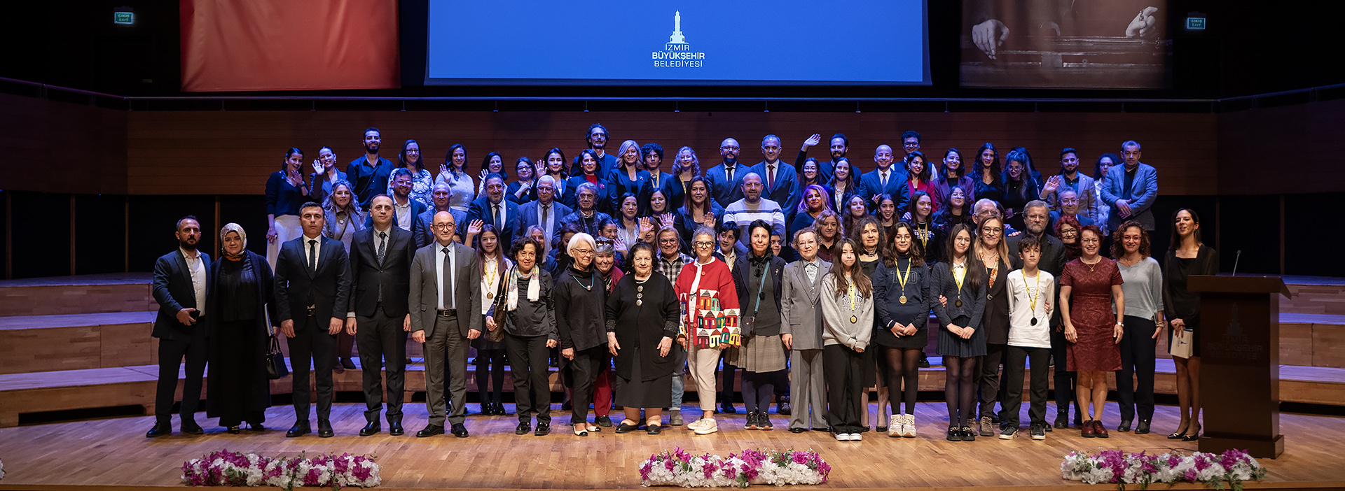 21. Yılda Tarihe Saygıyla